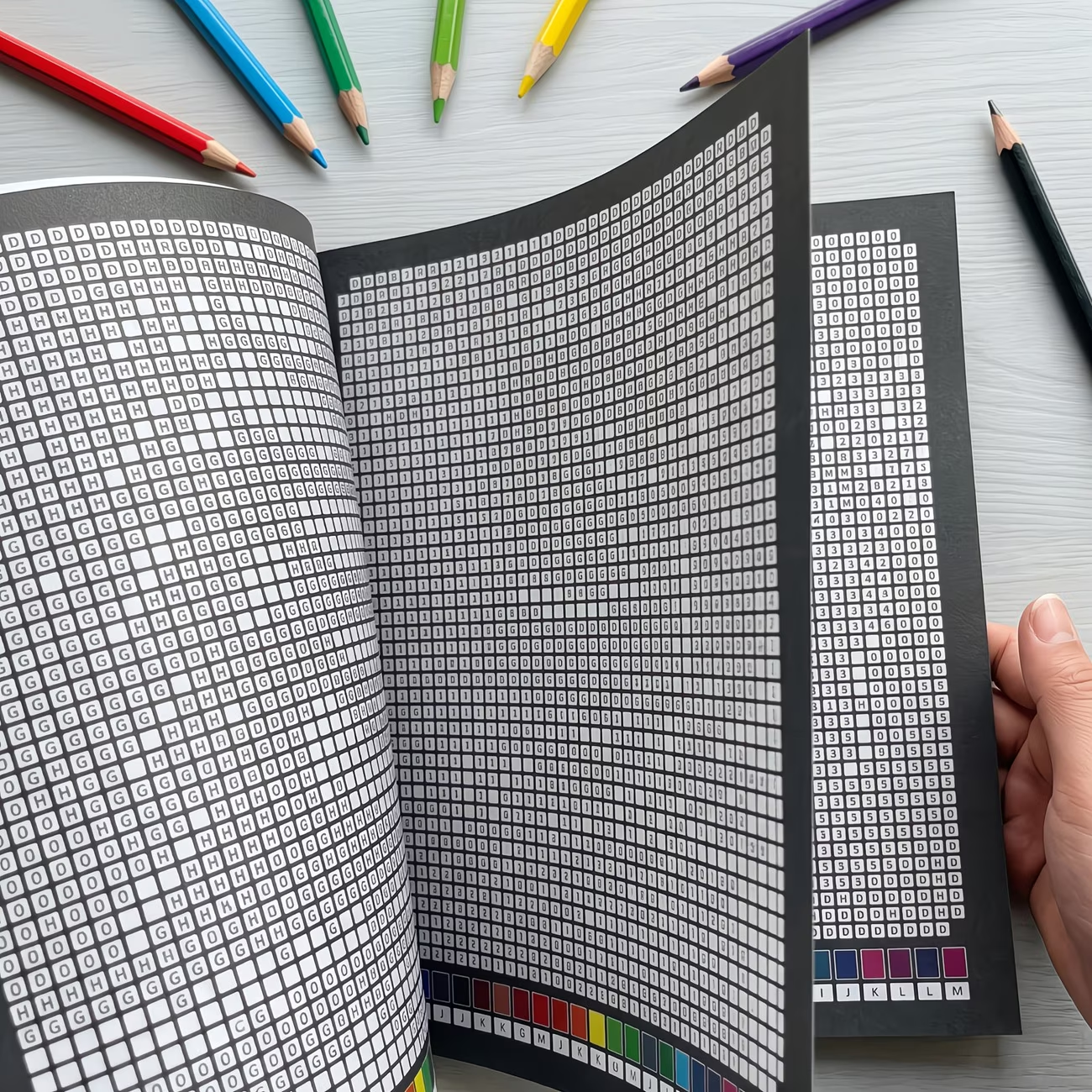 Mystery Mosaics Color by Numbe - Photography Of Book บทวิจารณ์และราคา